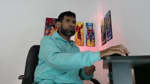 enriblack92 online show from December 2024 02:40:02 PM