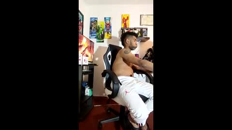 enriblack92 online show from April 2026 12:37:02 AM