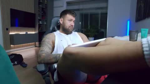 Erik online show from February 2026 09:02:02 PM