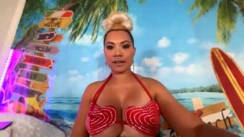 Snapshot of enveeluna chatting on September 2025 02:34:01 AM Mia visit online show from September 2025 02:34:01 AM
