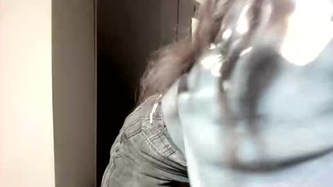 Angela online show from April 2026 12:01:01 AM