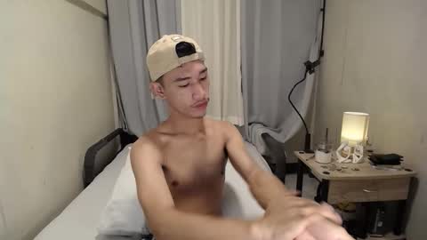 enzo online show from December 2025 12:32:02 PM