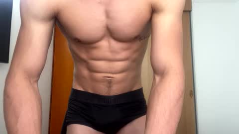 enzo_savage online show from March 2026 08:01:02 PM