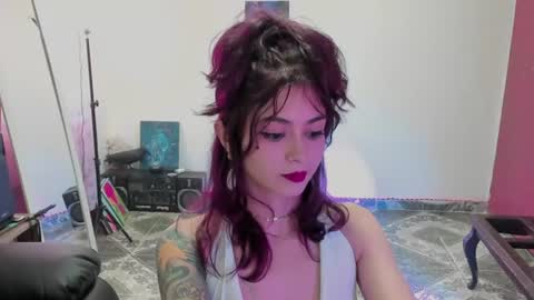 Leyla online show from July 2026 09:05:02 PM