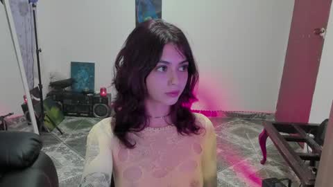 Leyla online show from July 2026 03:48:01 AM