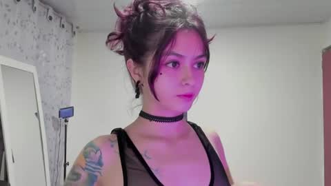 Leyla online show from July 2026 03:27:01 AM