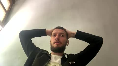 Snapshot of er1c_reeves chatting on November 2025 02:16:02 PM Eric Reeves online show from November 2025 02:16:02 PM