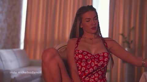 Ana Marie online show from April 2026 01:48:02 PM