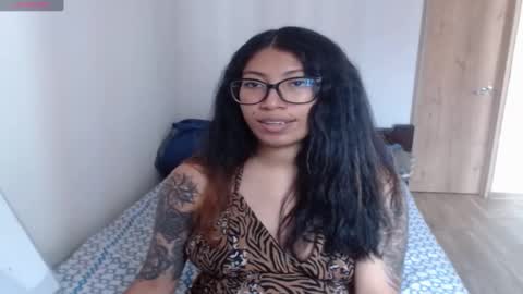 Snapshot of eren_mikasa chatting on February 2025 05:42:01 PM sofia online show from February 2025 05:42:01 PM