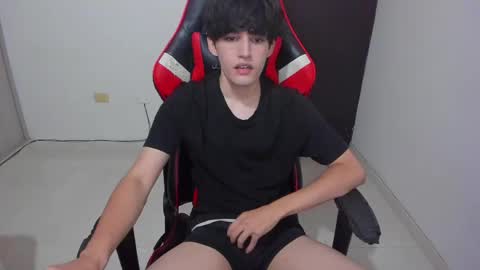 eren_tatakae online show from April 2026 01:20:02 AM