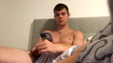 Snapshot of eric123754216 chatting on June 2026 01:03:01 PM eric123754216 online show from June 2026 01:03:01 PM