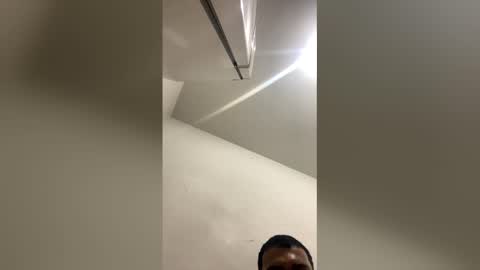 eric201722 online show from April 2026 05:00:02 AM