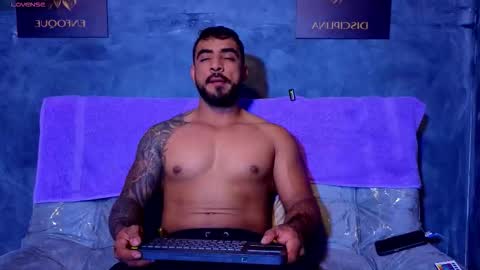 Brayan online show from September 2025 01:53:01 AM