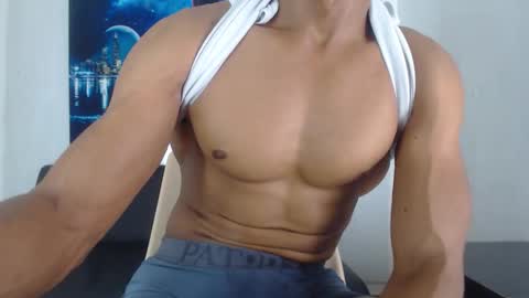 Eric Latino online show from September 2025 03:28:01 AM