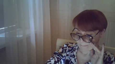 Snapshot of erica_lynn chatting on May 2026 01:17:02 PM erica_lynn online show from May 2026 01:17:02 PM