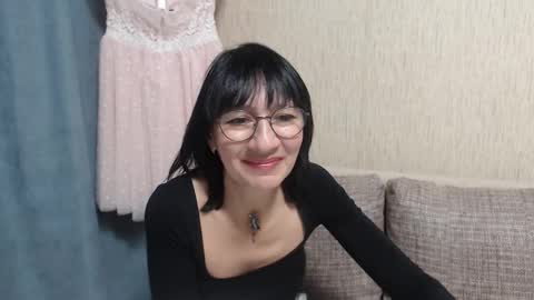 ericablack8 online show from December 2024 06:23:02 PM