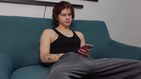 ERICK GRANT online show from March 2025 04:35:02 PM