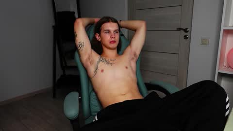 ERICK GRANT online show from September 2025 08:44:02 PM