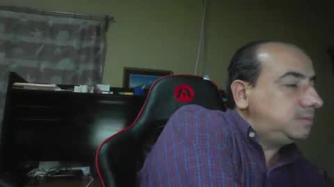 Snapshot of erik1781 chatting on May 2026 05:26:02 AM erik1781 online show from May 2026 05:26:02 AM