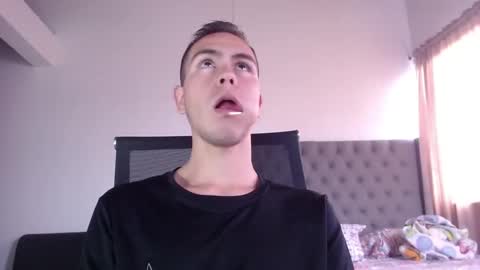 Snapshot of erik_rodriguez chatting on February 2026 07:43:01 PM Erik rodriguez online show from February 2026 07:43:01 PM