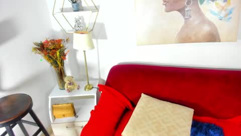 Snapshot of erika_lyrics chatting on July 2026 12:39:02 AM E R I K A - L Y R I C S online show from July 2026 12:39:02 AM