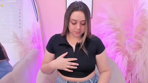 Erika Mendez online show from September 2025 03:59:01 PM