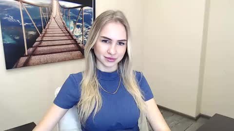 Erika online show from December 2024 01:17:01 PM