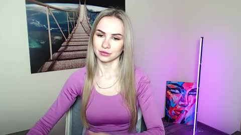 Erika online show from April 2026 12:11:02 PM