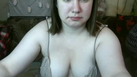 Snapshot of erikatwins chatting on July 2026 05:03:02 AM Erika online show from July 2026 05:03:02 AM