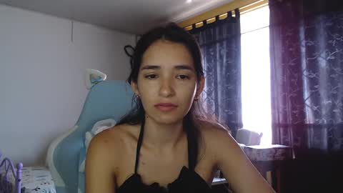 erina_1 online show from January 2025 05:16:01 PM