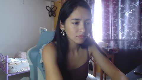 erina_1 online show from February 2025 04:14:02 PM