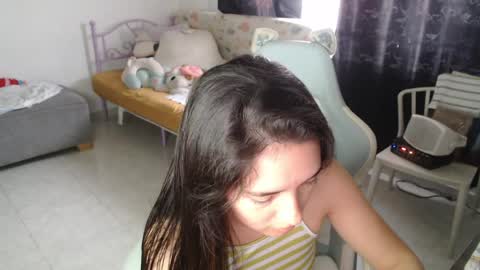 erina_1 online show from April 2026 06:44:02 PM