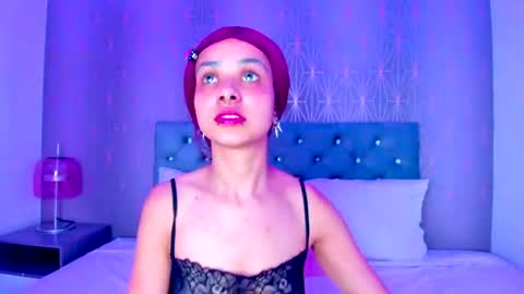 Snapshot of erizdarkveyl chatting on June 2026 05:17:01 AM erizdarkveyl online show from June 2026 05:17:01 AM