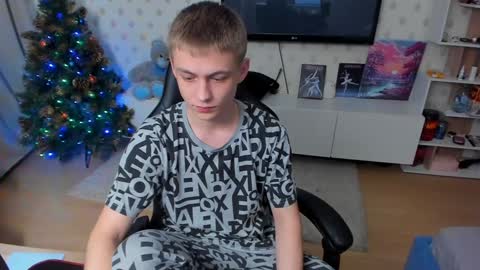 Snapshot of ermak_reborn chatting on January 2025 10:40:01 PM Max online show from January 2025 10:40:01 PM