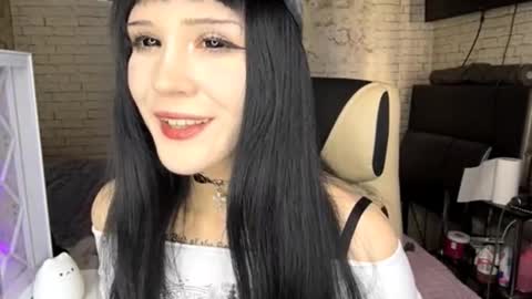 Nina online show from February 2026 09:04:02 AM