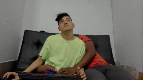 Snapshot of eros_fang chatting on December 2025 09:47:02 AM eros_fang online show from December 2025 09:47:02 AM