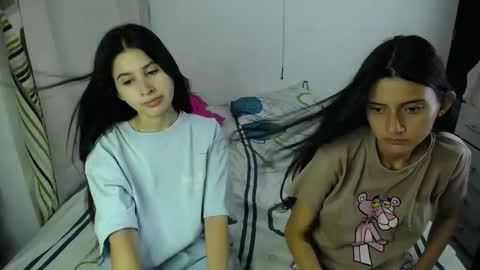 Snapshot of erosgirls_ chatting on September 2025 02:57:01 AM erosgirls_ online show from September 2025 02:57:01 AM