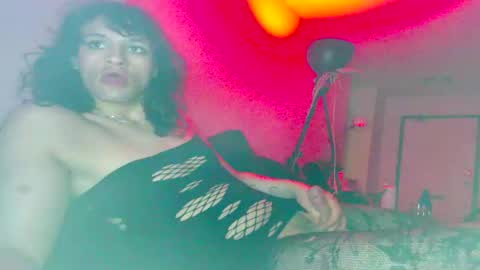 Snapshot of erotica_angel chatting on May 2026 09:15:02 AM Nikki Erotica online show from May 2026 09:15:02 AM