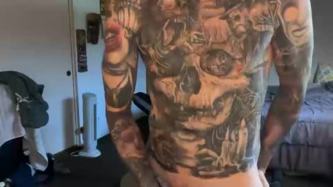 Erotic CloseUps online show from October 2025 04:07:02 PM