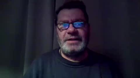 Snapshot of erwin1966 chatting on January 2025 09:25:02 PM Erwins room welcome sound on online show from January 2025 09:25:02 PM