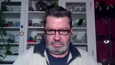Snapshot of erwin1966 chatting on January 2025 05:07:02 PM Erwins room welcome sound on online show from January 2025 05:07:02 PM