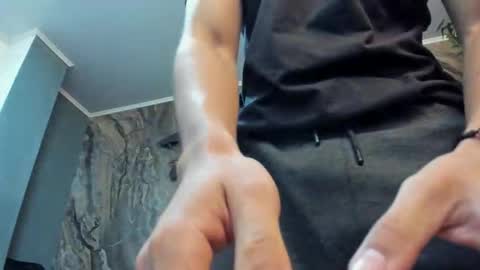 Eryon online show from September 2025 11:10:02 AM