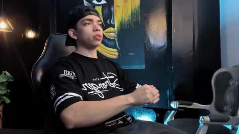 Eryon online show from November 2025 11:20:01 AM