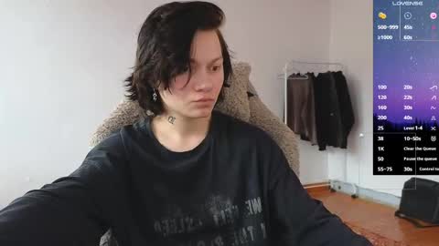 esajukyy online show from April 2026 01:26:01 AM