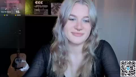 EshleGreen online show from June 2026 10:51:02 PM