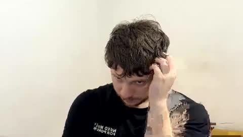 eskol212 online show from April 2026 05:02:01 PM