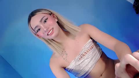 esmeralda28x online show from April 2026 02:34:01 PM