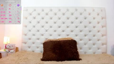 esmeralda  online show from April 2026 04:18:01 PM