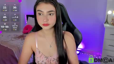 Esmeralda online show from June 2026 12:53:02 PM