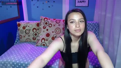 Snapshot of esmerraldaa_mia chatting on February 2025 10:29:02 PM Esmeralda online show from February 2025 10:29:02 PM
